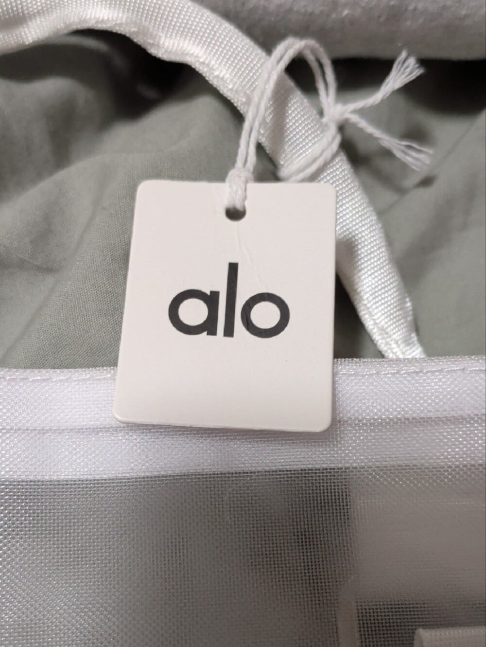 ALO Yoga Mesh Duffel Bag - White - Picture 7 of 7